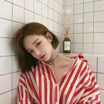 出位新闻眼